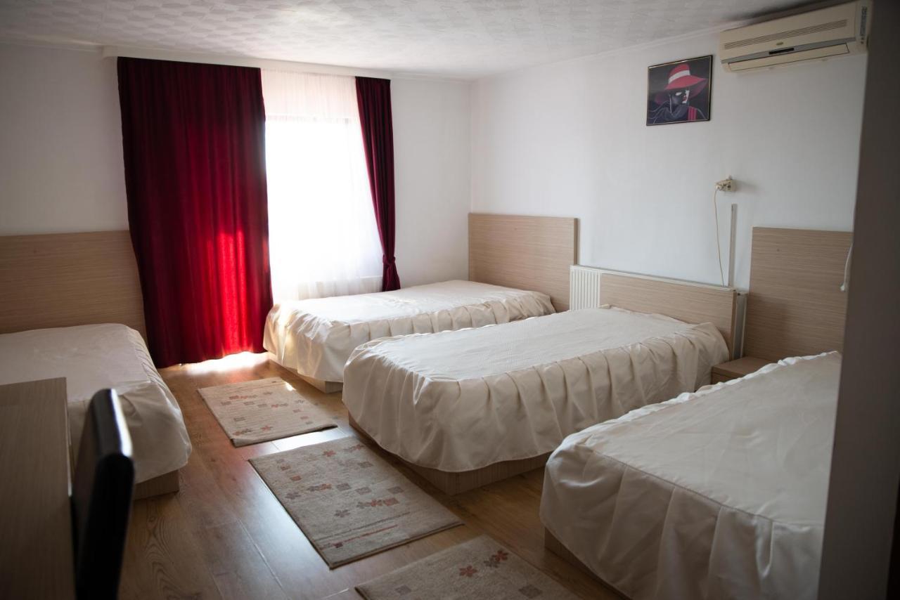 Motel Moara Veche Săcălăşeni Exterior foto